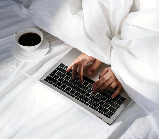 Cotton vs. Polycotton Bed Sheets: Which is Best for Your Home?